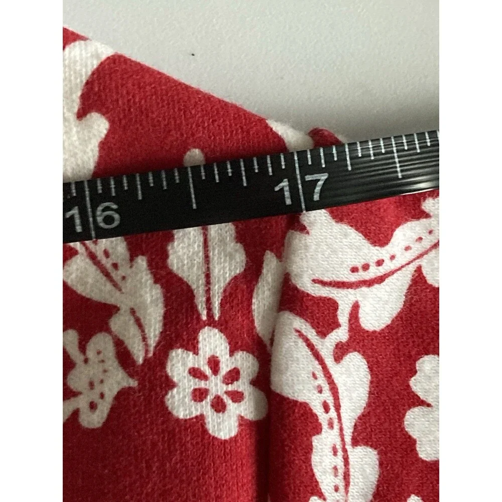 Rebecca Malone Woman Top 3X Plus Red White Floral Casual Stretch Short Sleeved